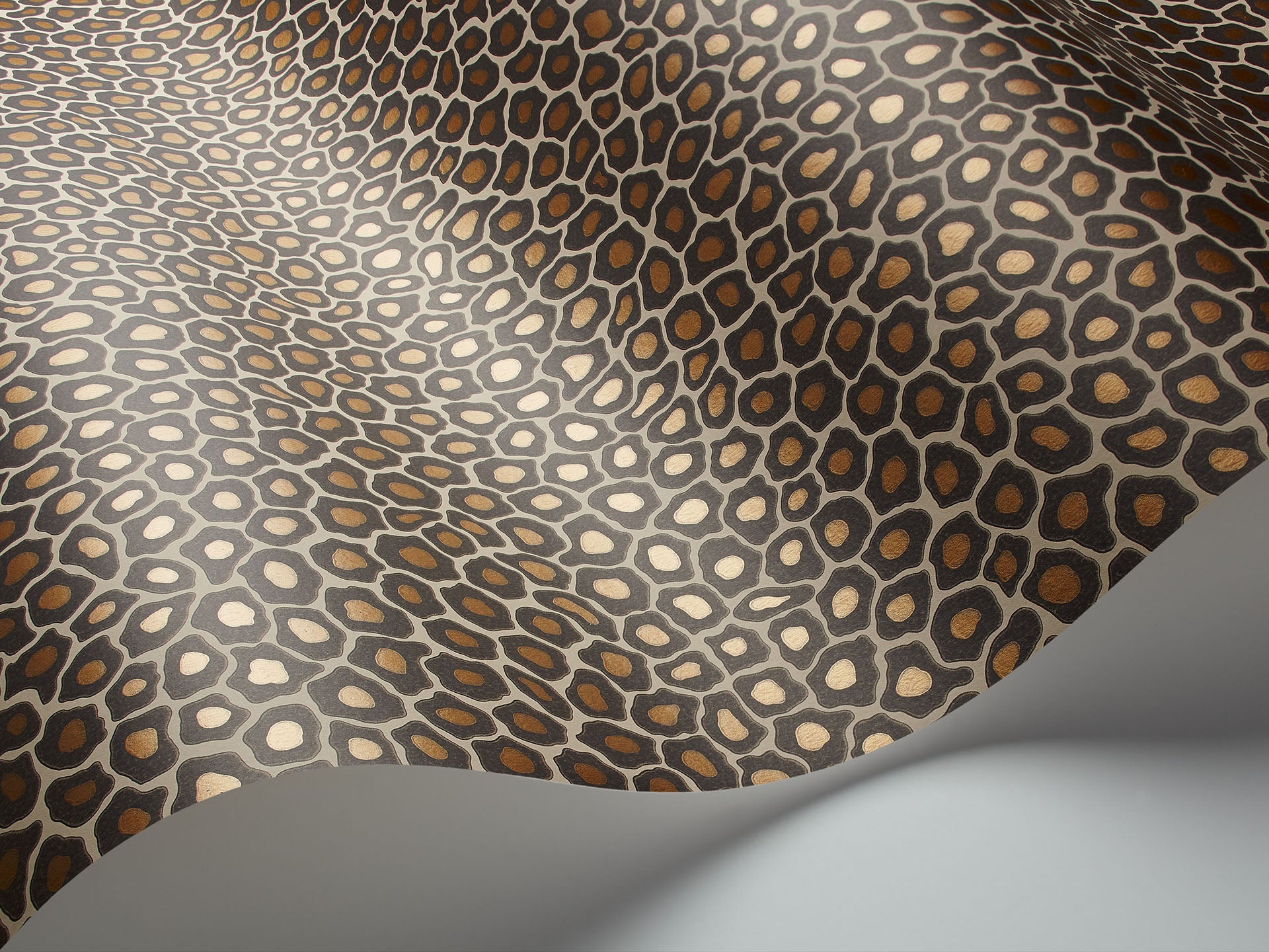 Senzo Spot Wallpaper - Cole & Son – Cole & Son (Wallpapers) Ltd